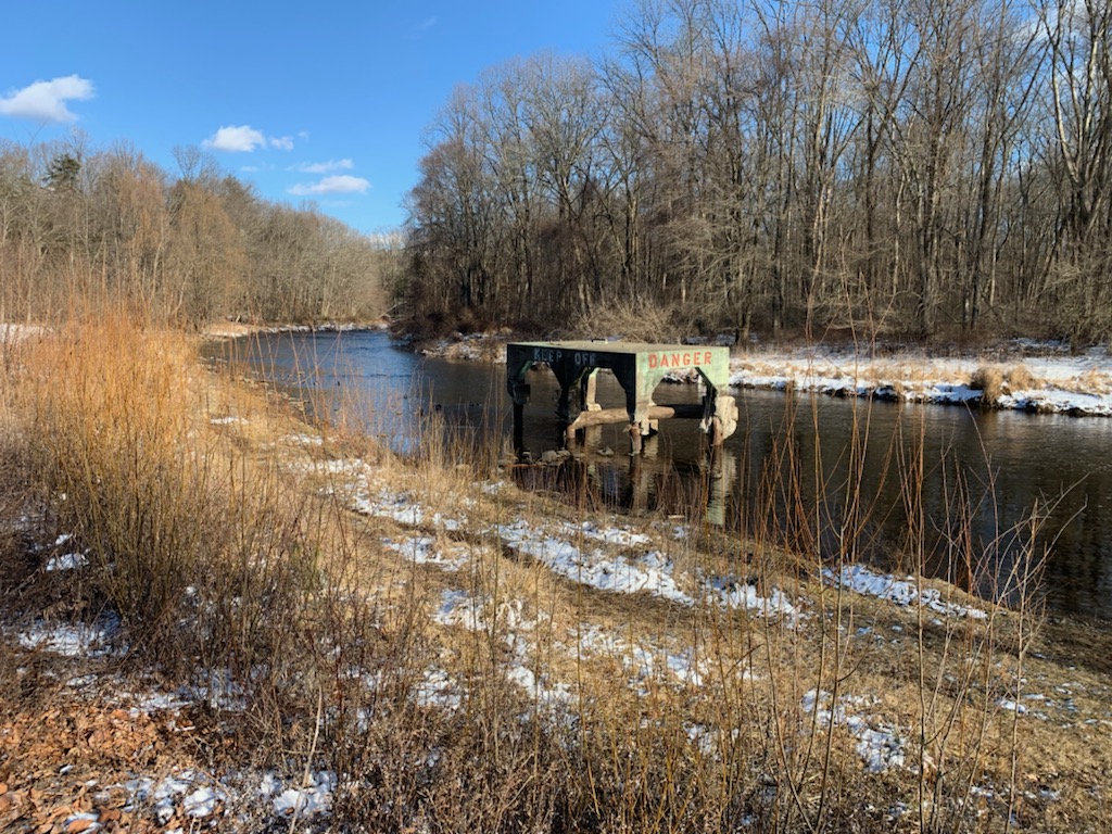 concrete dive platform in Musky.jpg